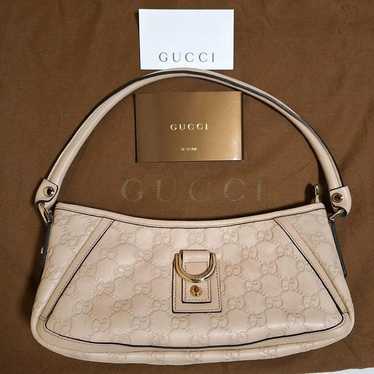 GUCCI one-shoulder handbag in leather