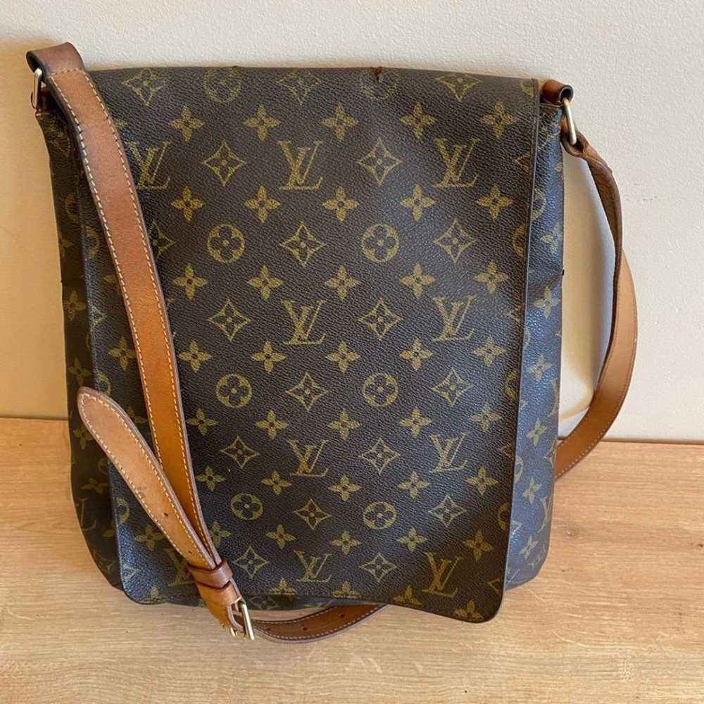 Authentic Louis Vuitton Salsa GM crossbody - image 2