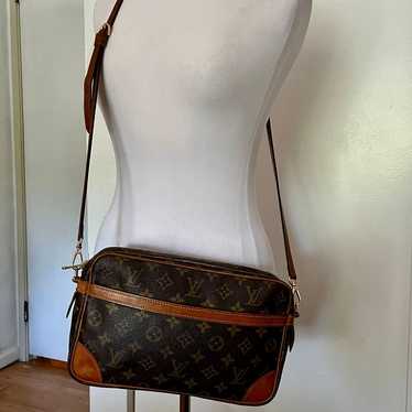 Authentic LOUIS VUITTON Monogram Compiegne