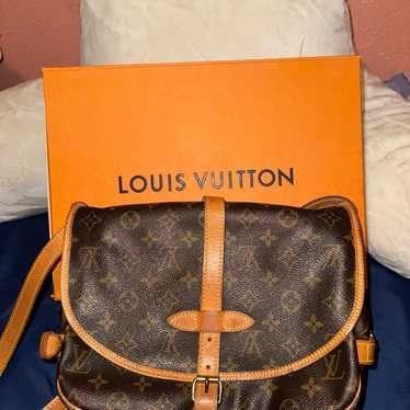 Louis Vuitton Saumur Monogram 25