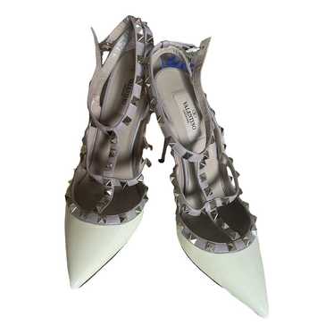 Valentino Garavani Rockstud leather heels - image 1