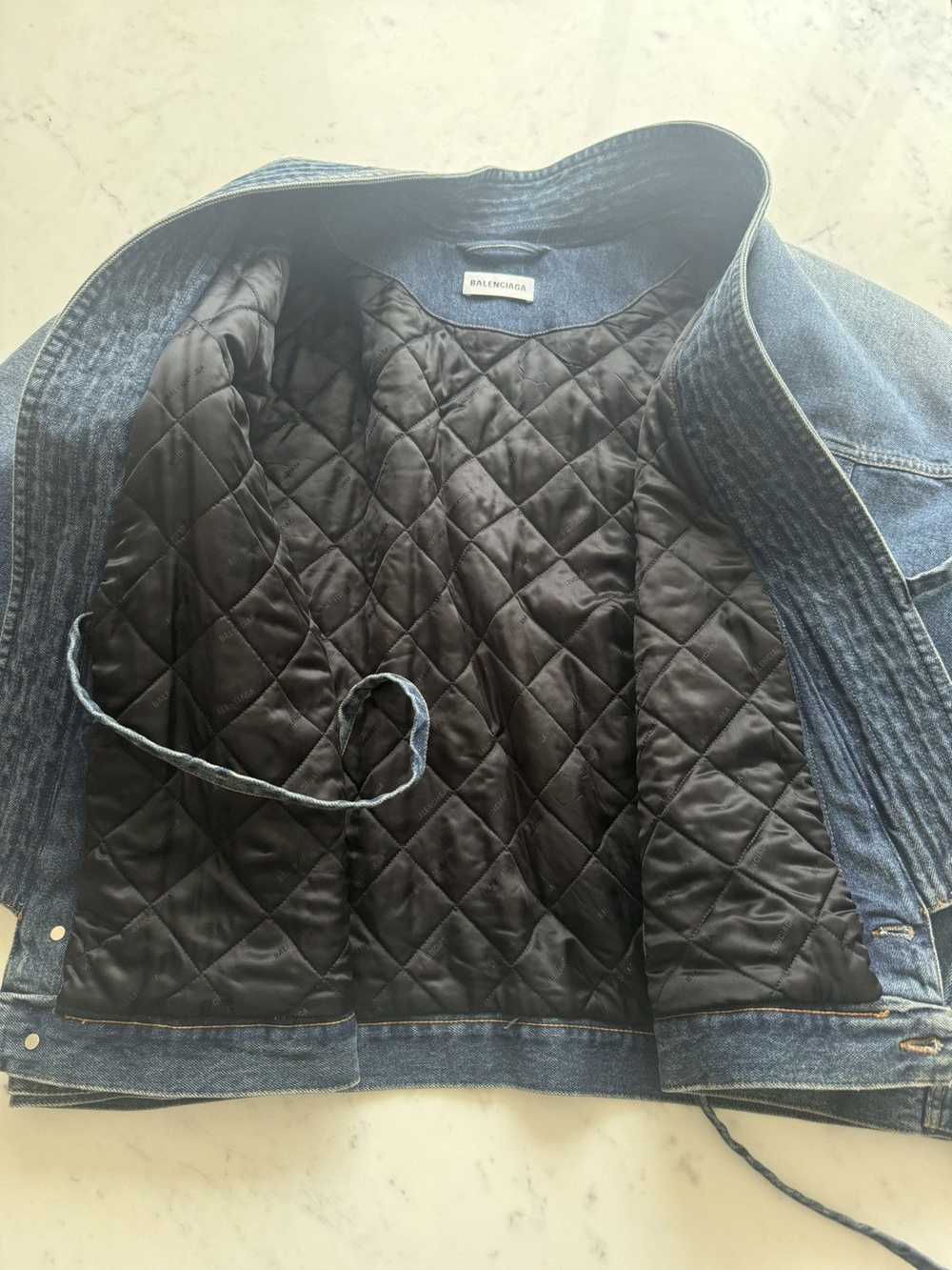 Balenciaga Balenciaga Quilted Padded Puffer Overs… - image 6