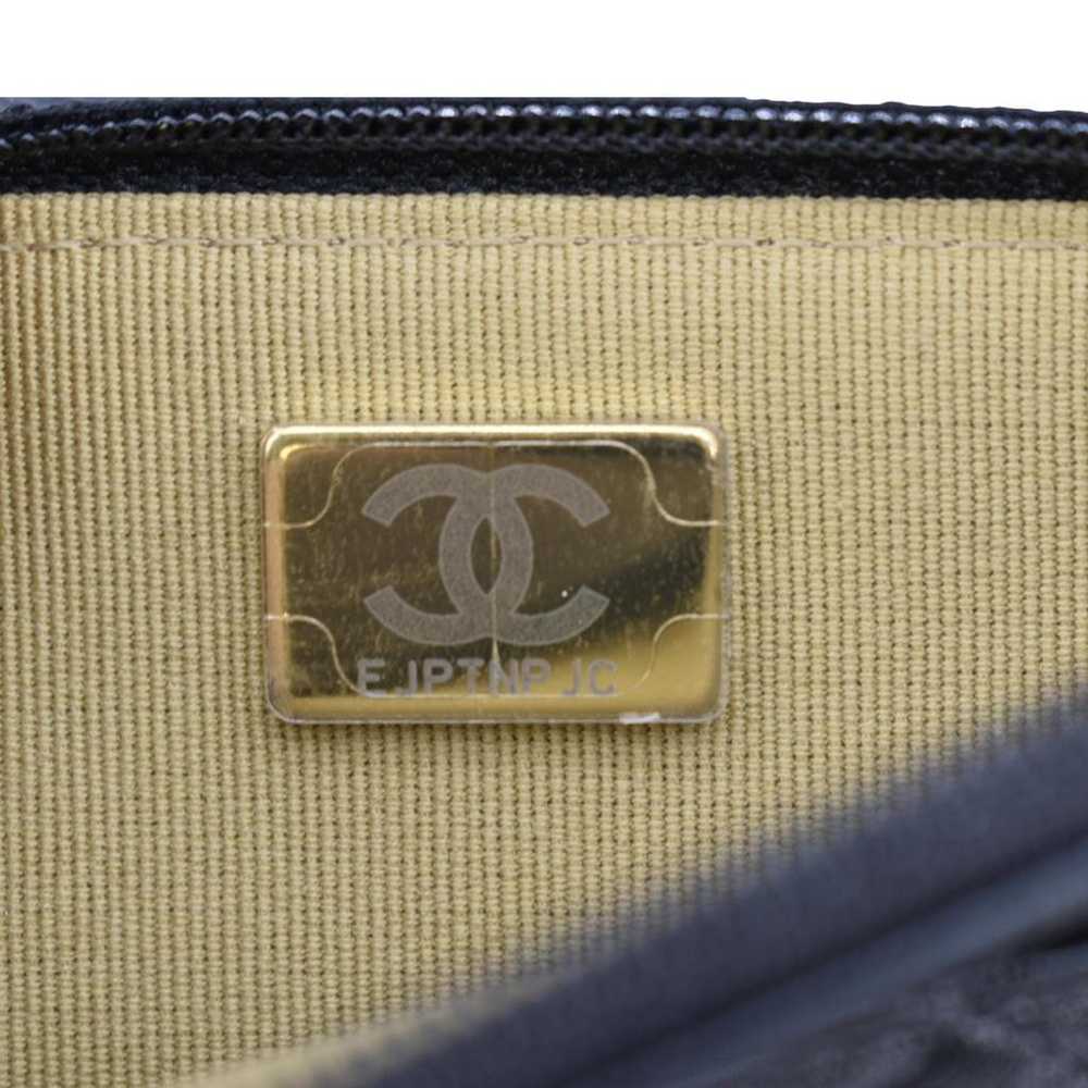 Chanel Leather crossbody bag - image 12