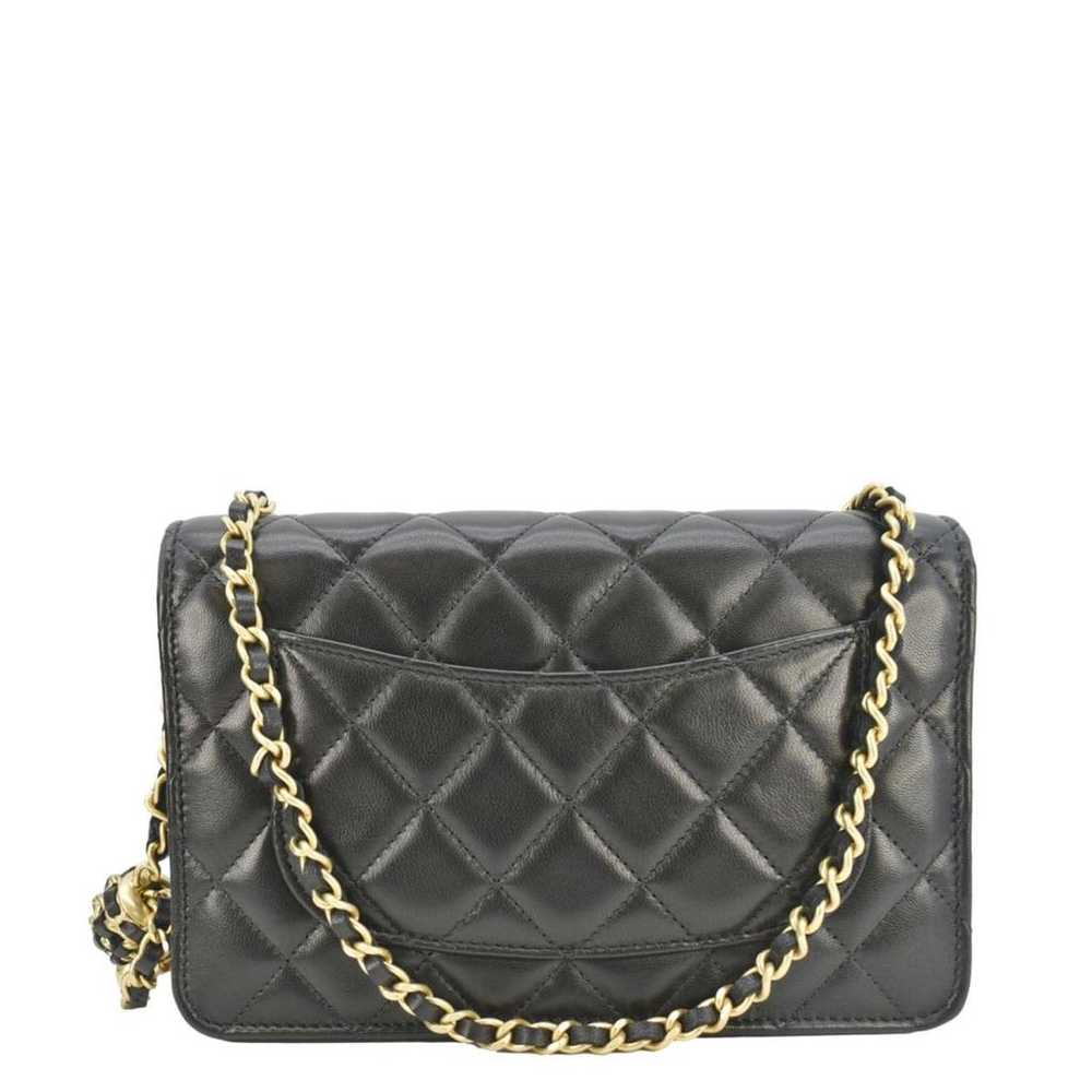 Chanel Leather crossbody bag - image 4