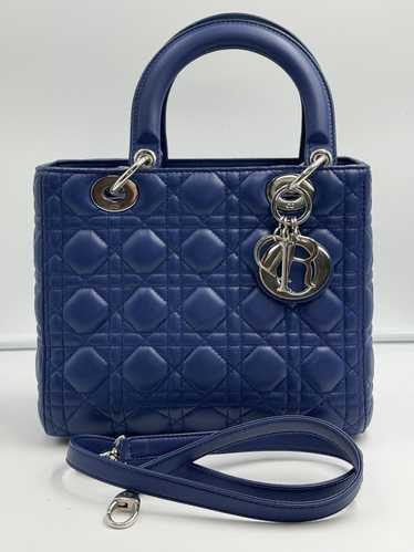 Christian Dior Monsieur Lady Dior medium size hand