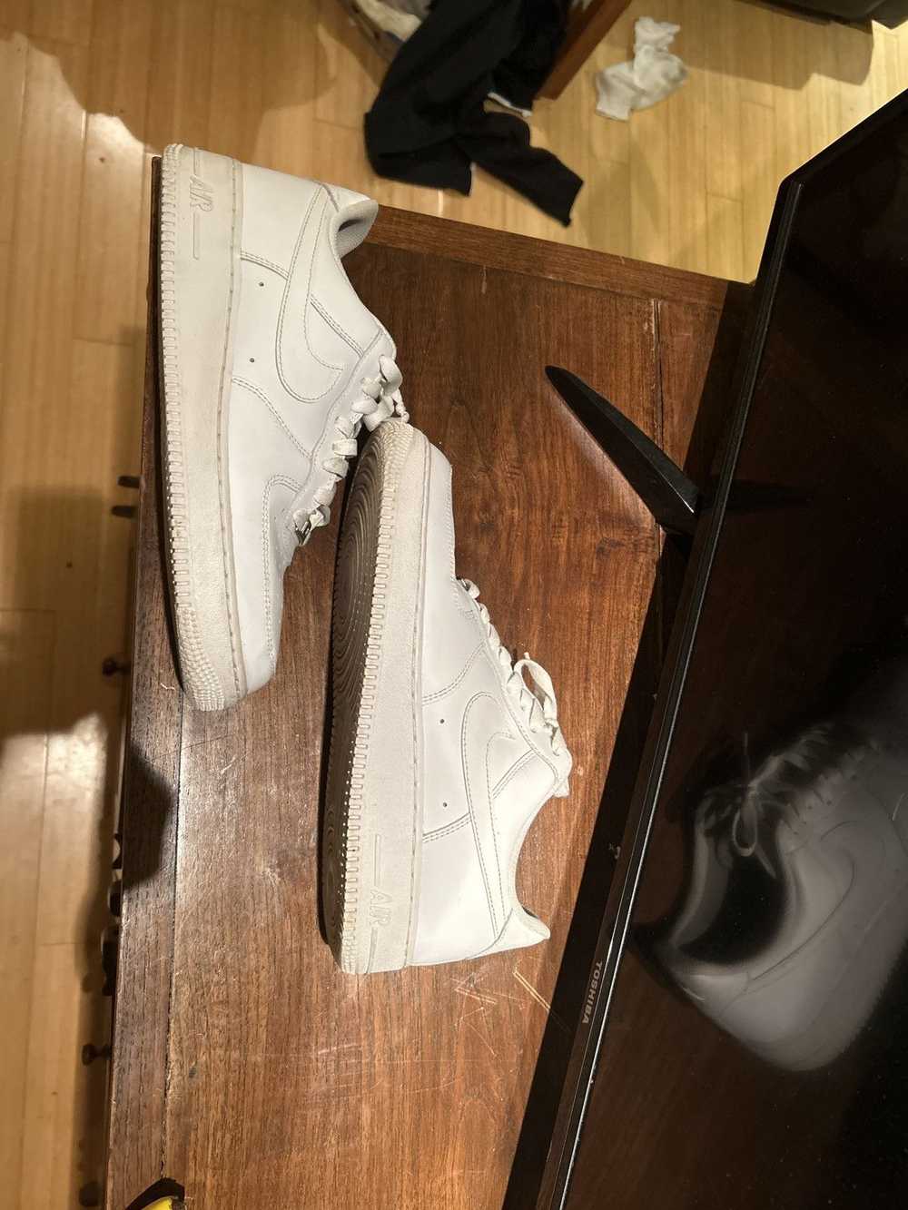 Nike Air Force 1 - image 4