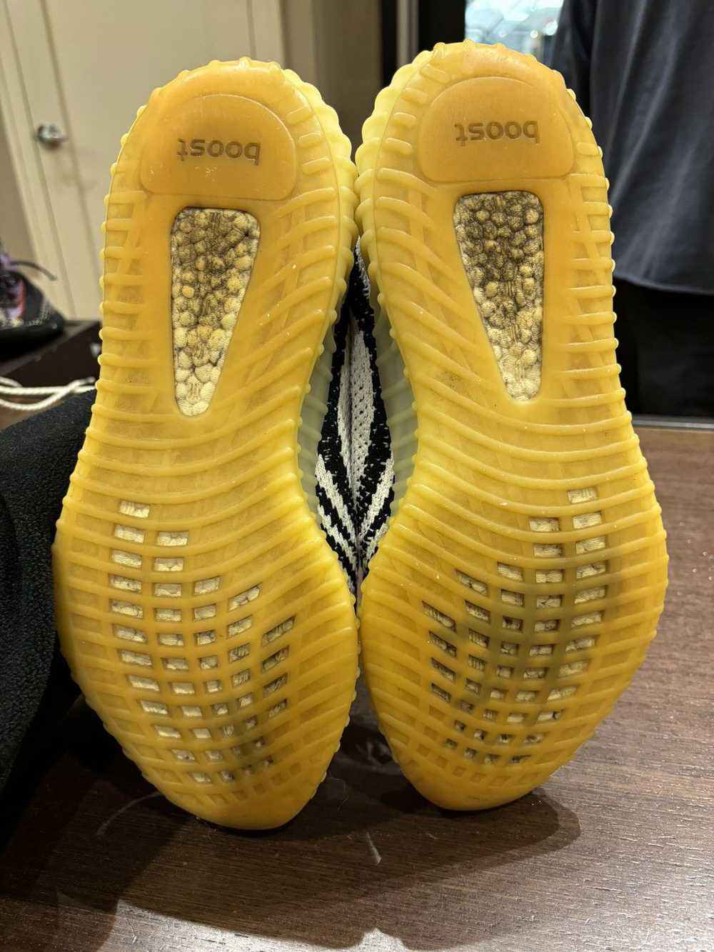 Adidas × Kanye West adidas Yeezy Boost 350 V2 Zeb… - image 7