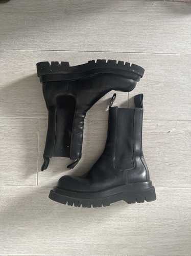 Bottega Veneta Lug Chelsea Boots