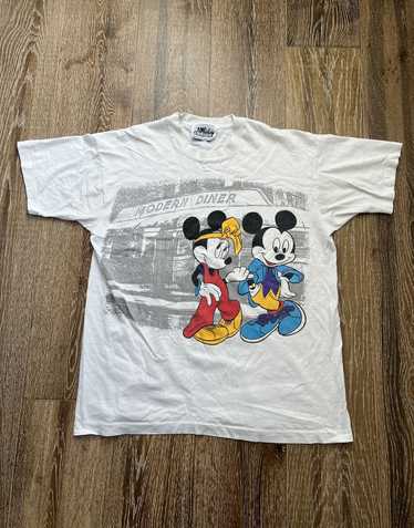 Disney × Vintage Vintage mickey mouse modern diner