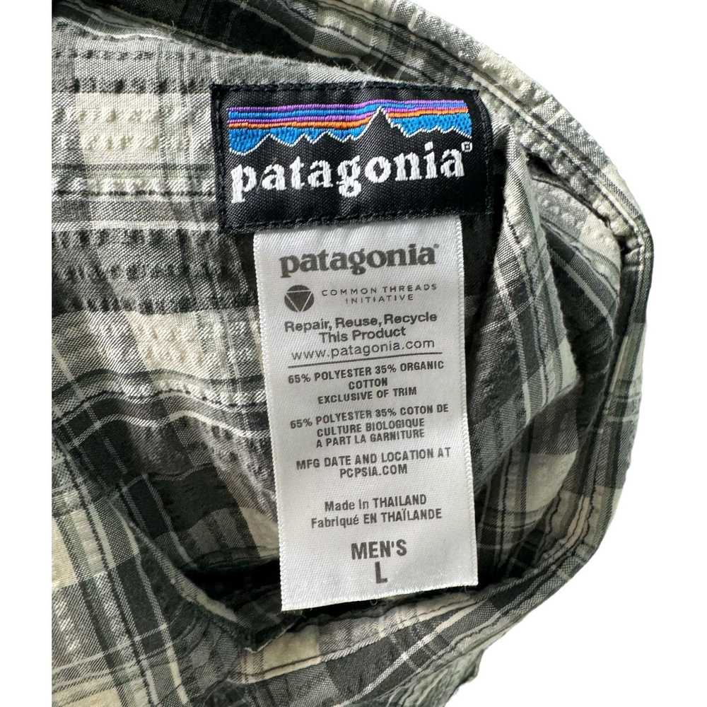 Patagonia Patagonia Checkered Short Sleeve Button… - image 7