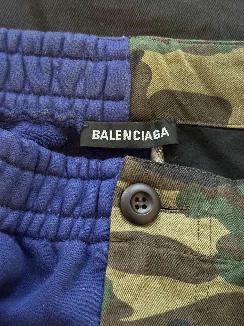 Balenciaga 50/50 Cargo Shorts - image 7