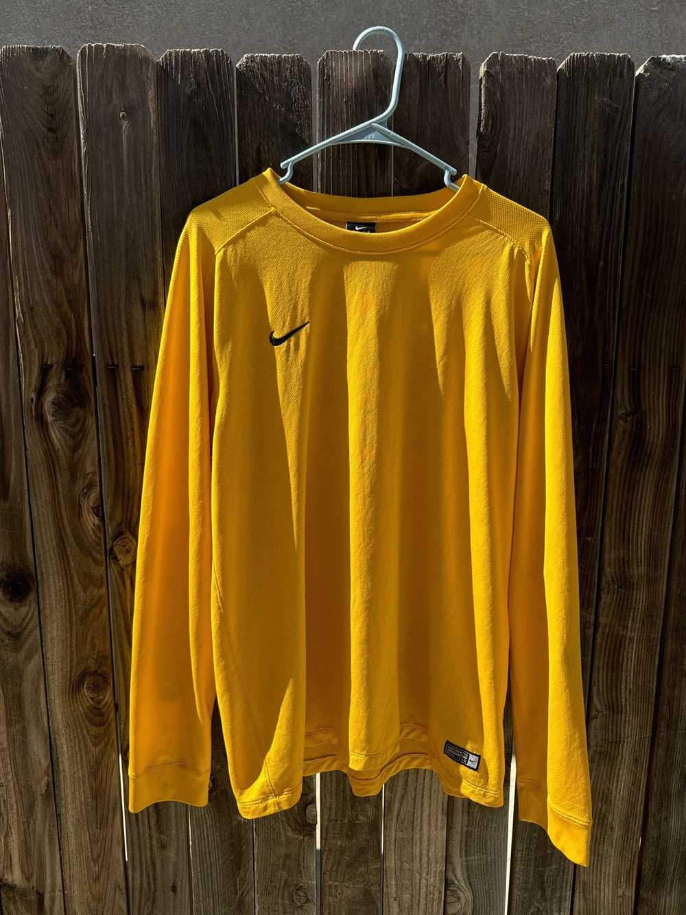 Nike × Streetwear × Vintage Nike swoosh longsleeve - image 1