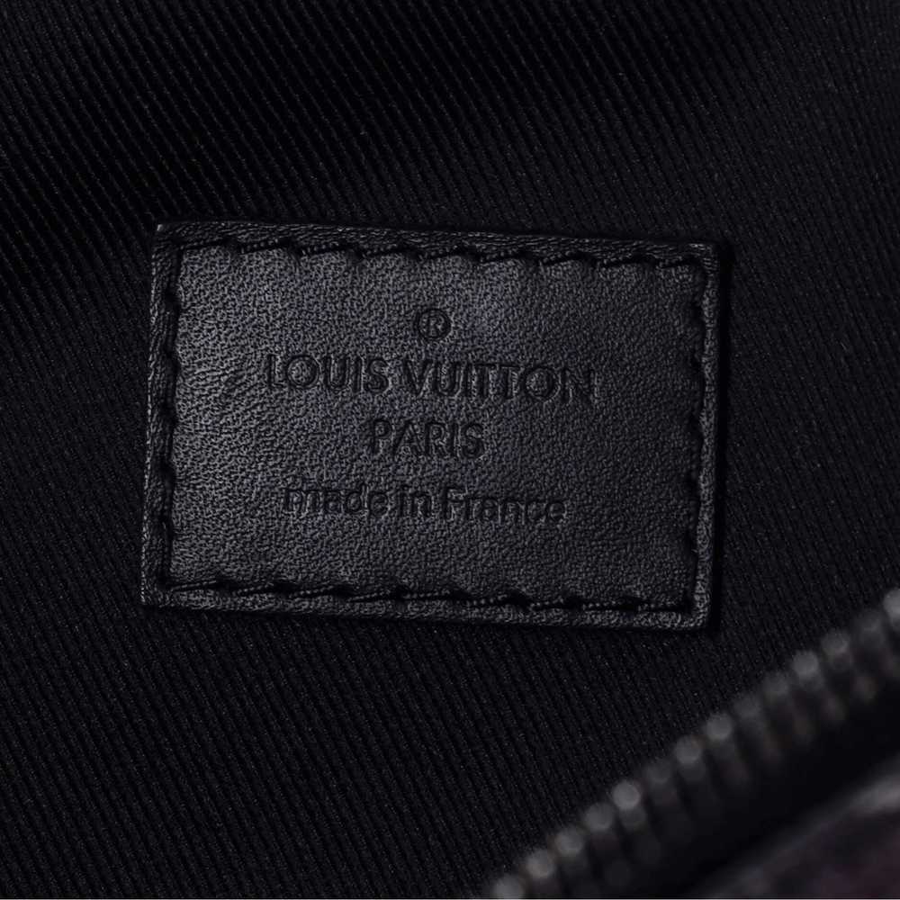 Louis Vuitton Discovery Bumbag Limited Edition Mo… - image 7