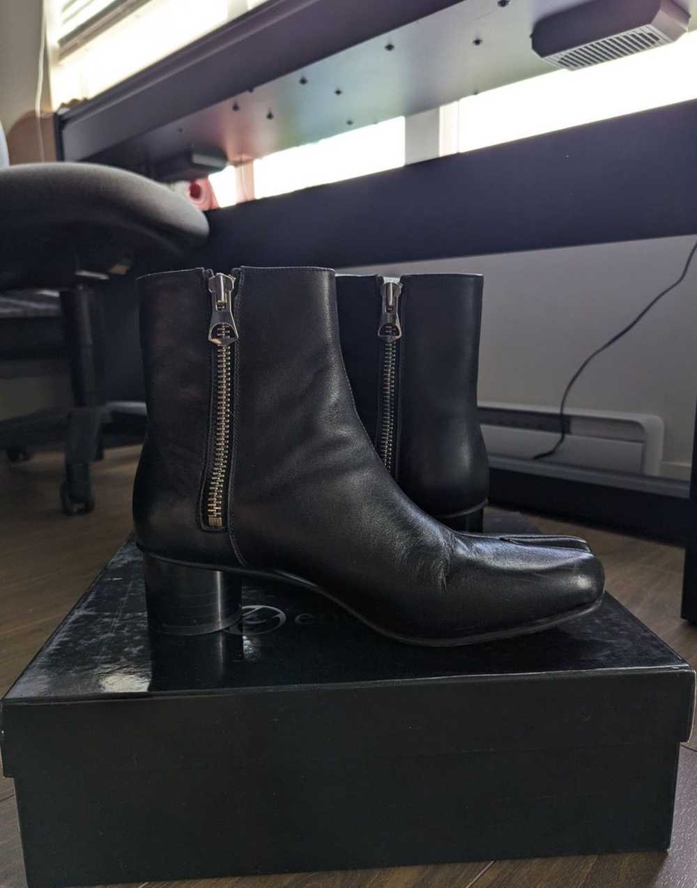 Maison Margiela Endevice Tabi Boots - image 1