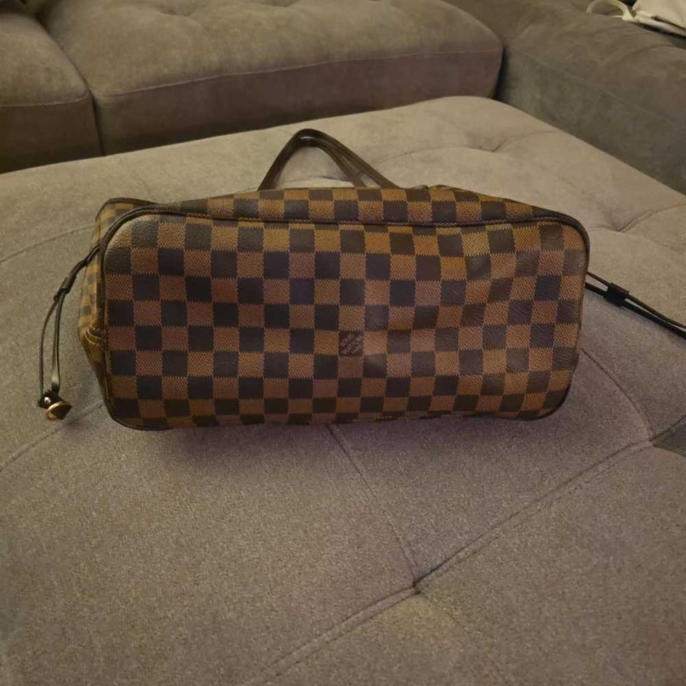 Louis Vuitton Neverfull leather tote - image 5