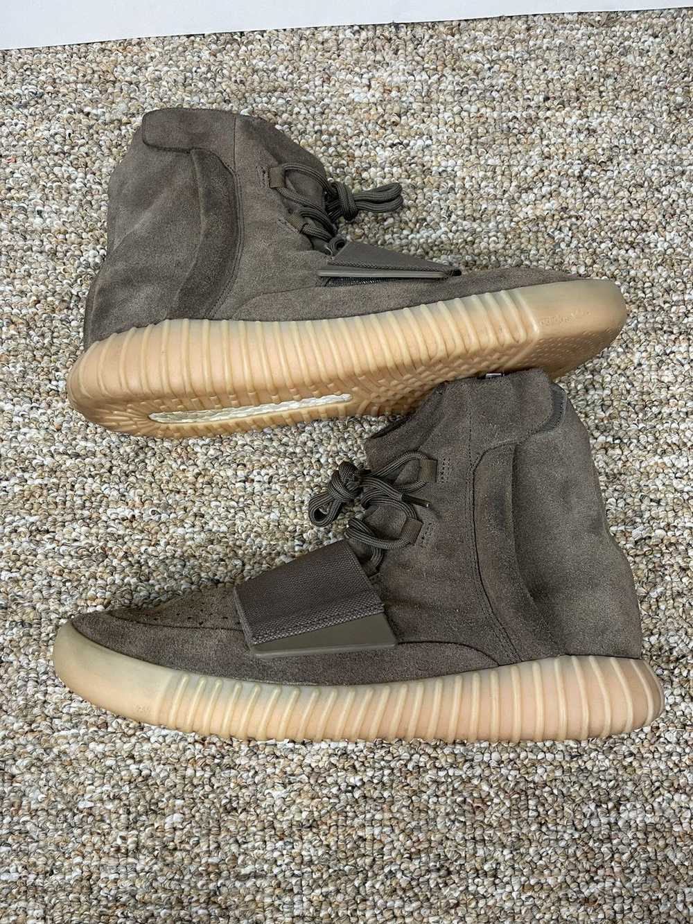 Adidas Yeezy Boost 750 Chocolate - image 2