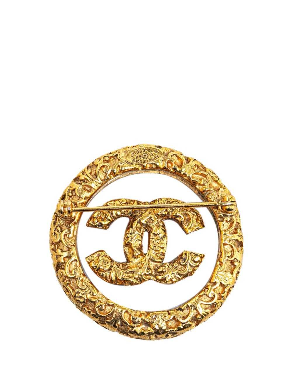 CHANEL Pre-Owned 1993 Gold Plated CC Round costum… - image 3