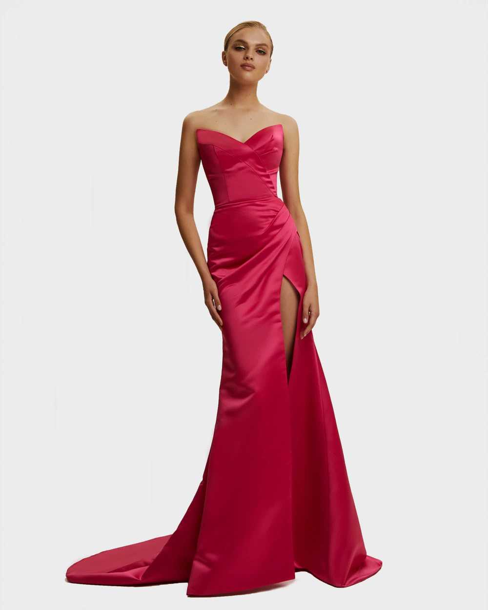 Milla Fuchsia Strapless evening gown with thigh s… - image 2