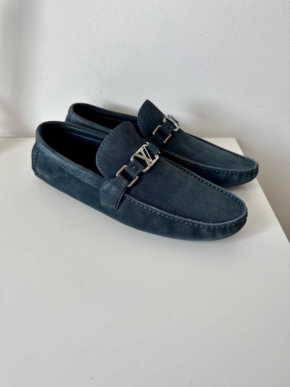 Louis Vuitton Louis Vuitton Hockenheim Navy Suede… - image 4