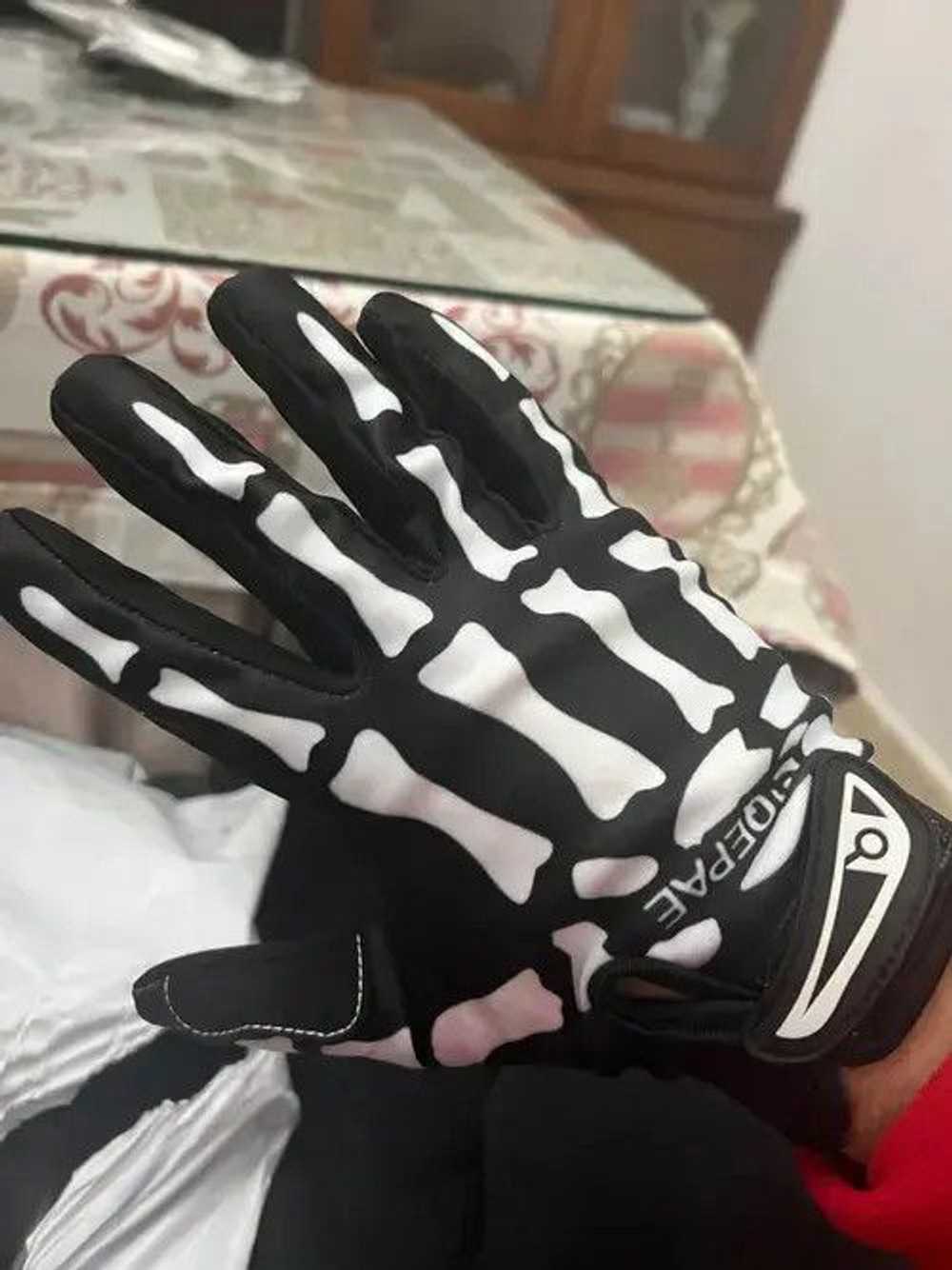 Custom × Streetwear × Vintage Skeleton Gloves - image 3