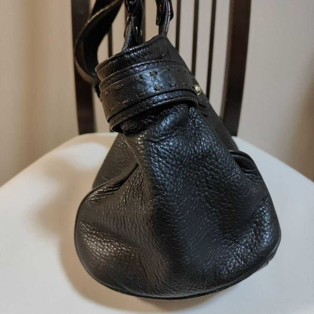 Cole Haan black leather shoulder bag. - image 6