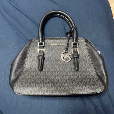 MICHAEL KORS handbag black