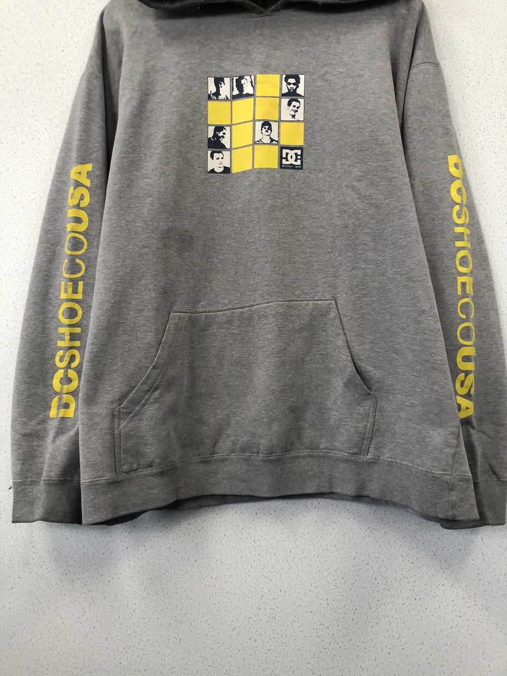 Dc × Skategang × Vintage DC Shoes Co USA Hoodie - image 9