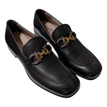 Salvatore Ferragamo Gancini leather flats