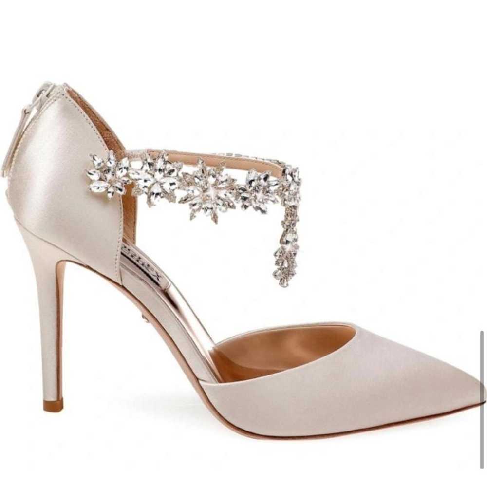 Badgley Mischka Leather heels - image 10