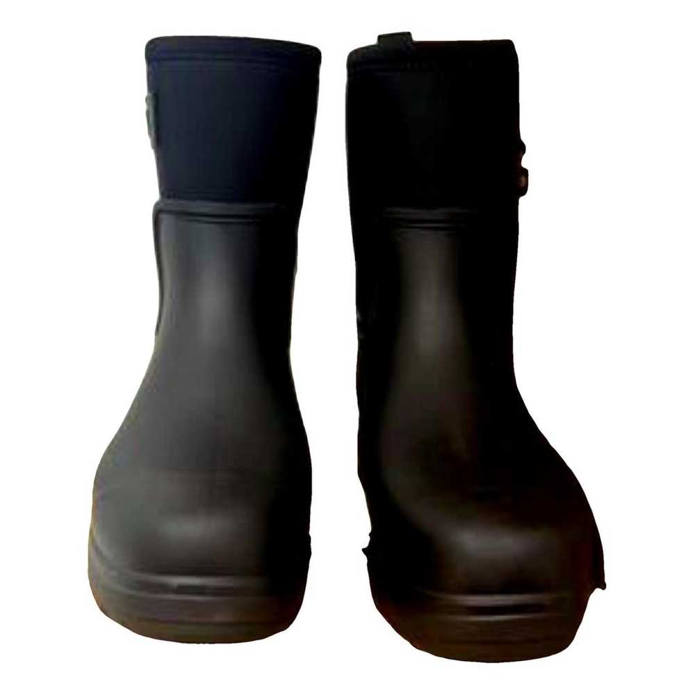 Ugg Vegan leather snow boots - image 1