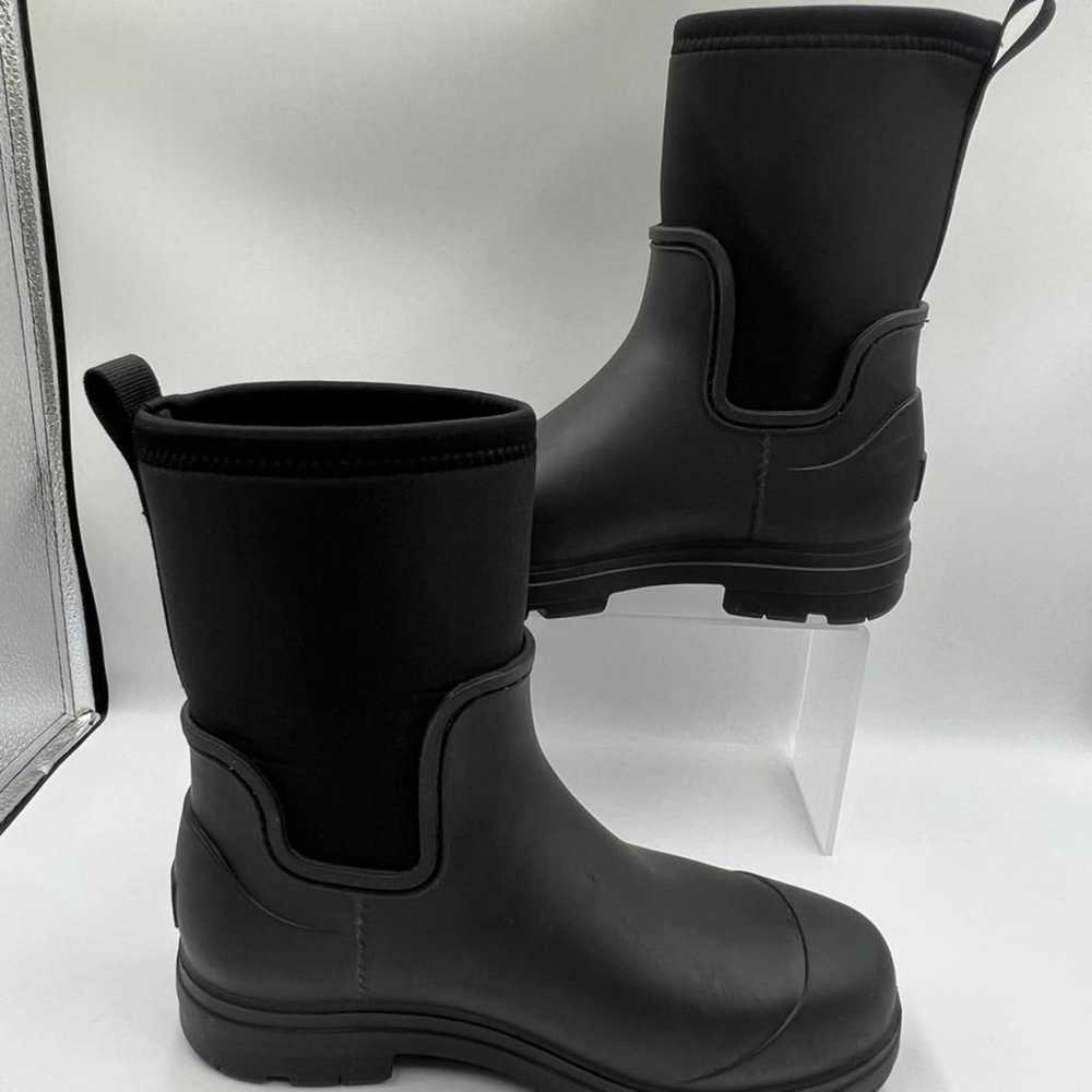 Ugg Vegan leather snow boots - image 2