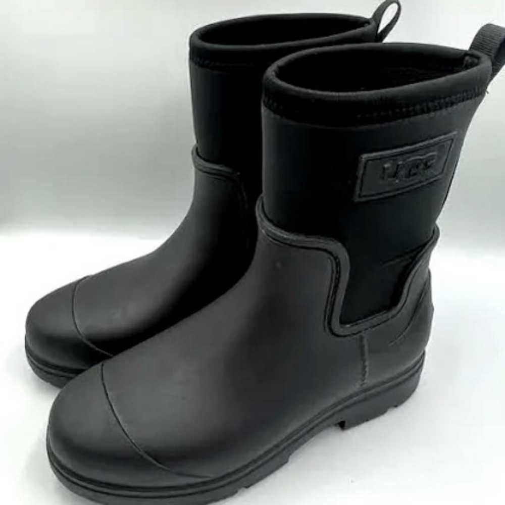 Ugg Vegan leather snow boots - image 4