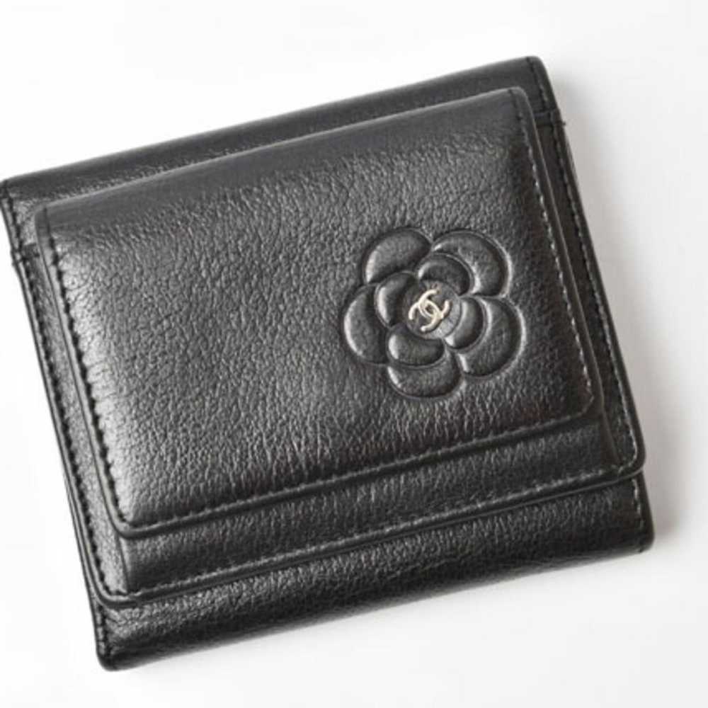 Chanel CHANEL Wallet Tri-fold Compact Camellia La… - image 3