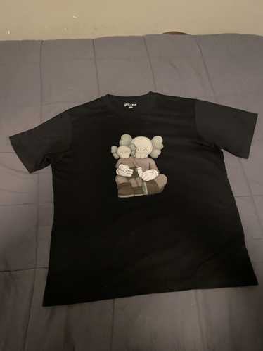 Kaws × Uniqlo Kaws X Uniqlo Tee