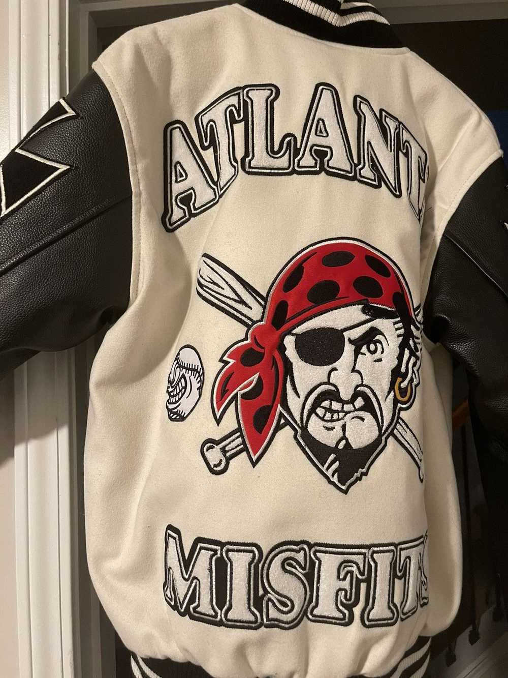 Streetwear Moshpit ATL bomber. - image 2