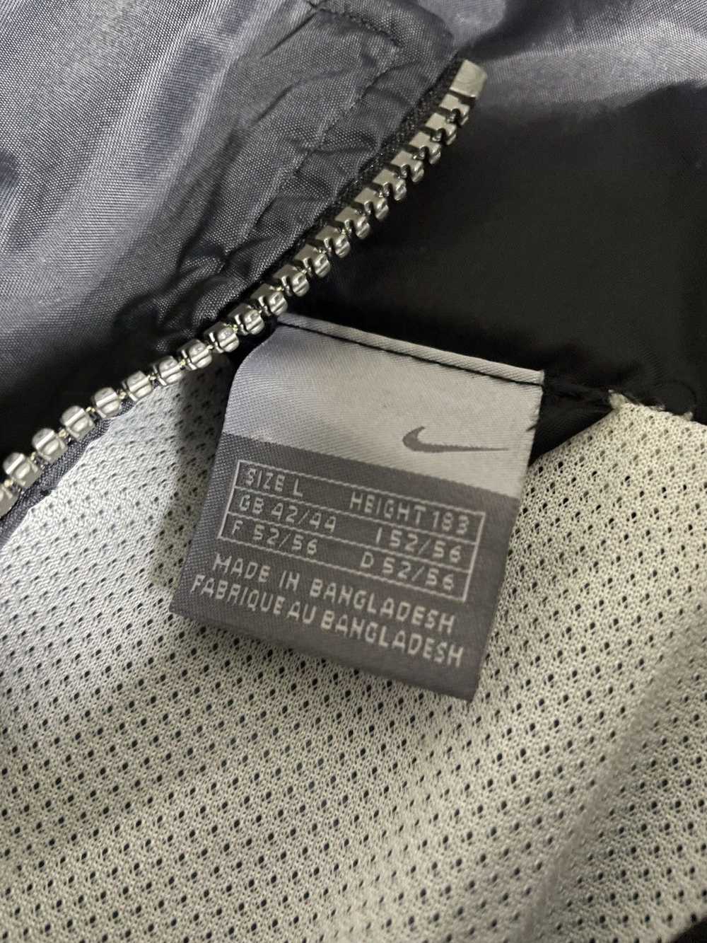 Nike × Streetwear × Vintage NIKE 00s Hooded Big L… - image 7