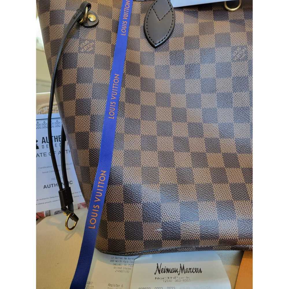 Louis Vuitton Neverfull leather tote - image 10