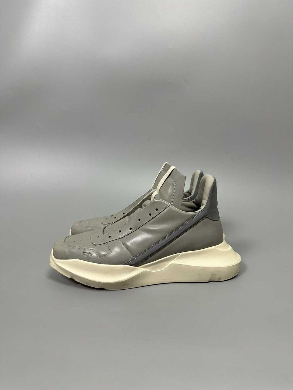 Rick Owens FW22 ‘STROBE’ Dust/Reflex Geth Runners - image 2