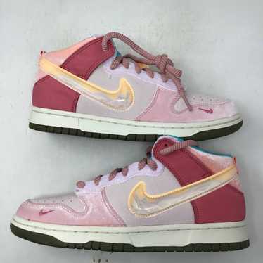 Nike Social Status x Dunk Mid Strawberry Milk - image 1