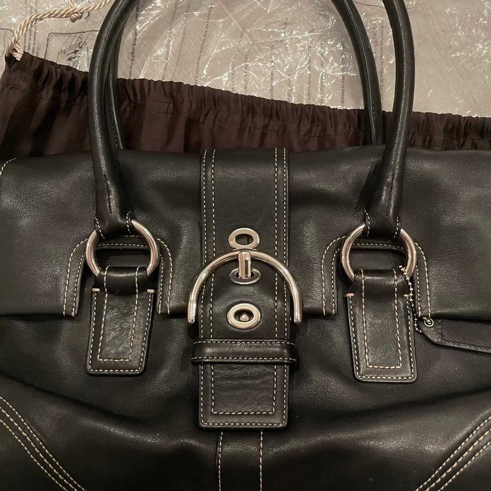 100% leather Coach shoulder bag - image 2