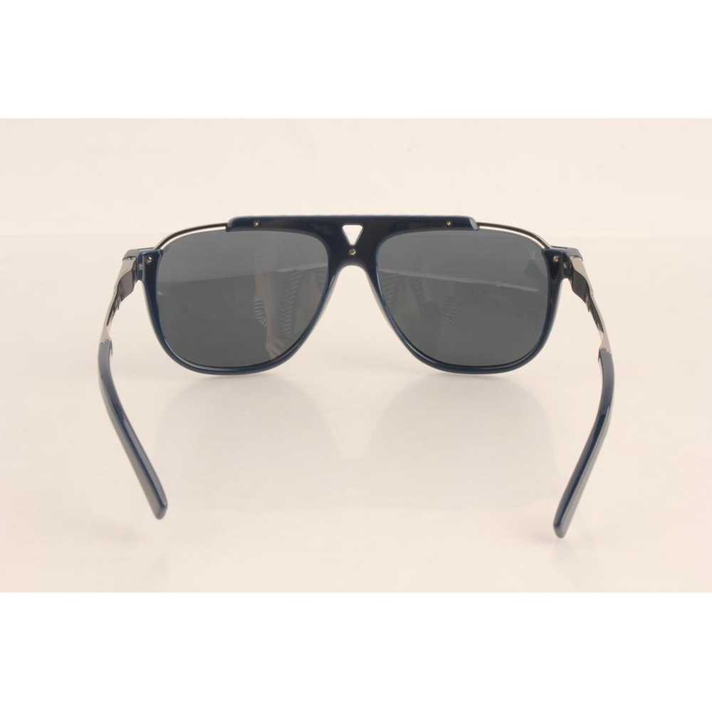 Louis Vuitton Aviator sunglasses - image 2