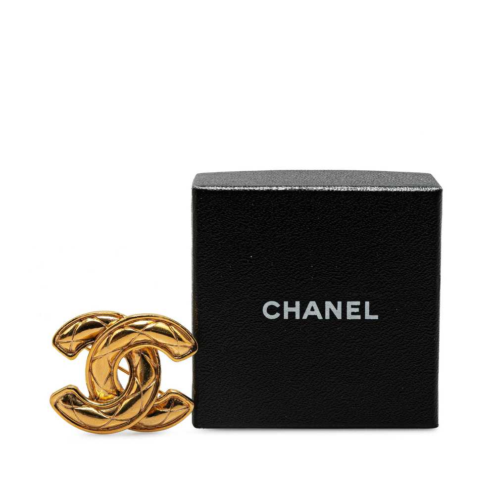 Gold Chanel Gold Plated CC Quilted Brooch - image 3