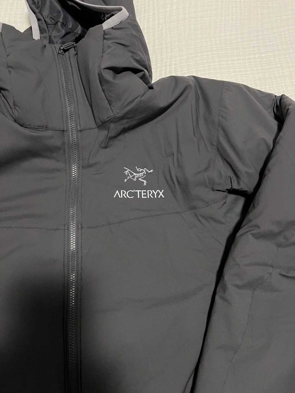 Arc'Teryx Hooded Jacket - image 2