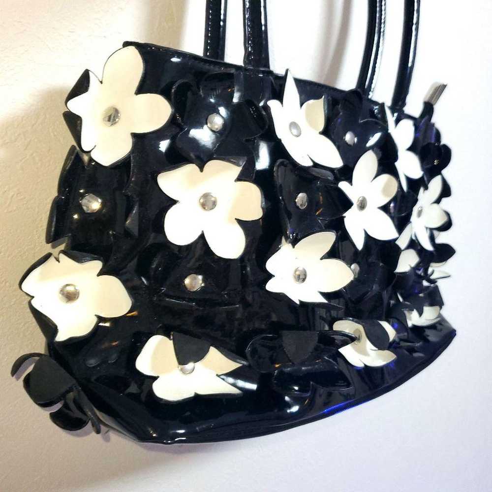 Sondra Roberts Flower Enamel Tote Bag Black 3D Fl… - image 3