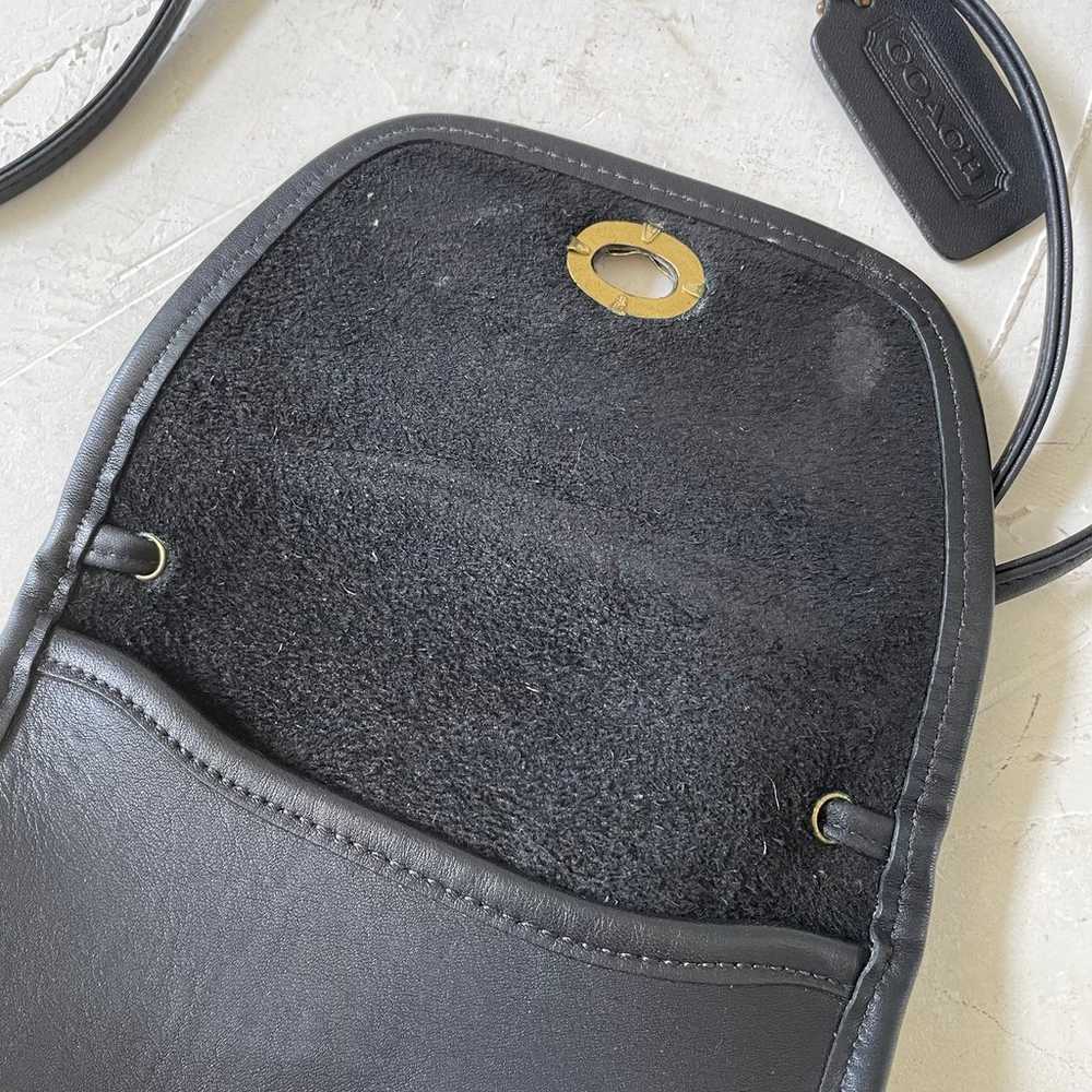 Vintage Coach Black Everett Mini Bag - image 9