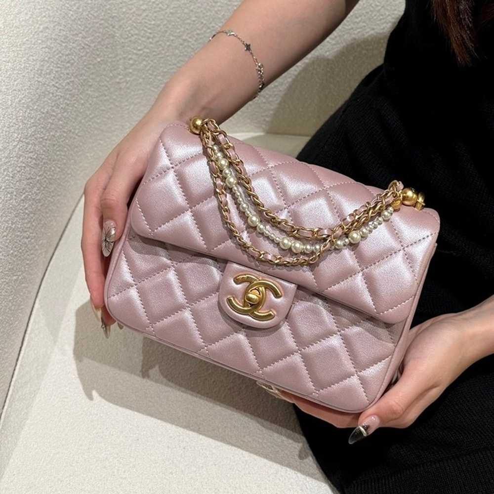 Chanel tote bags - image 1