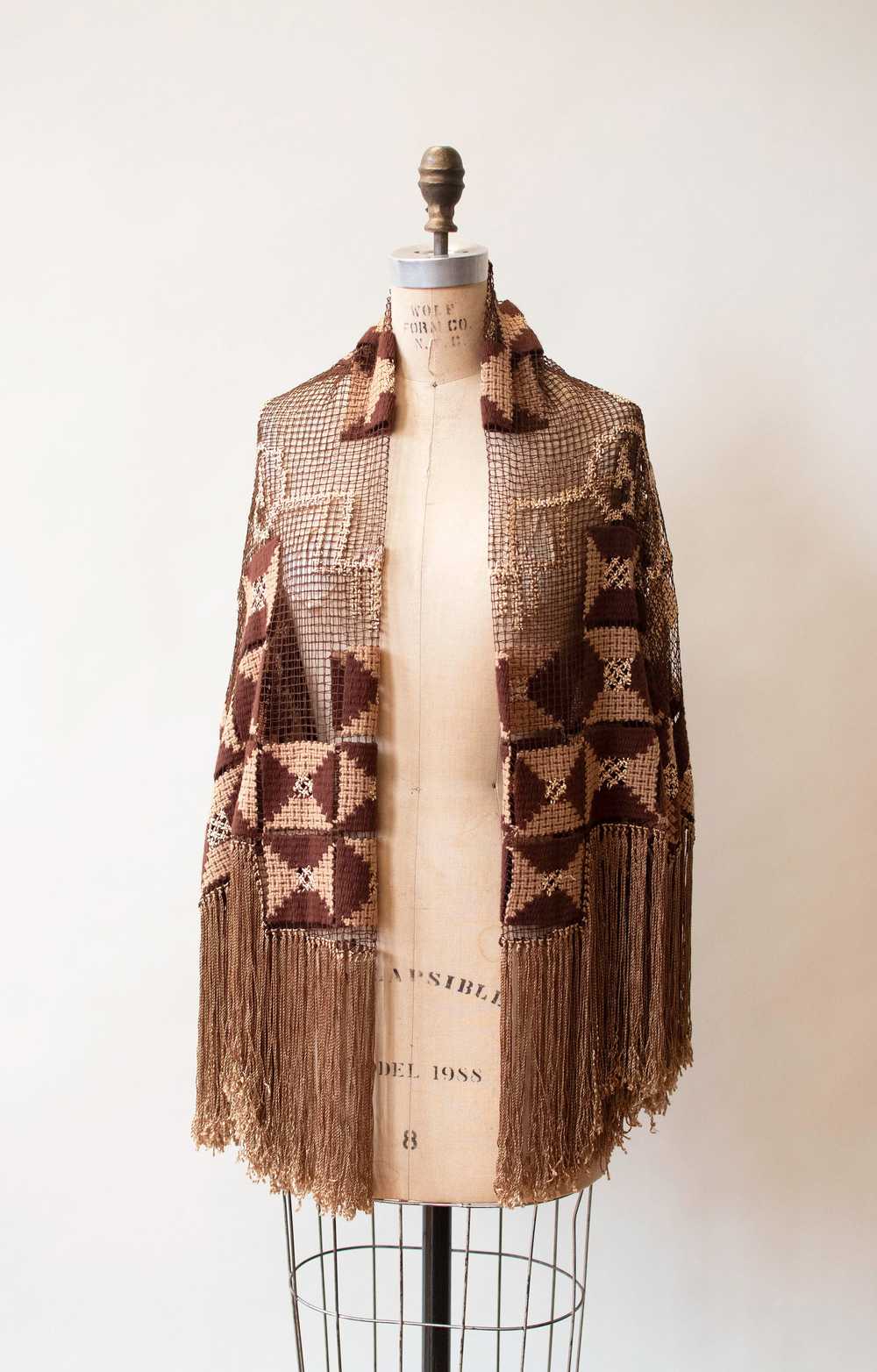 1920s Crochet Fringe Shawl - image 7
