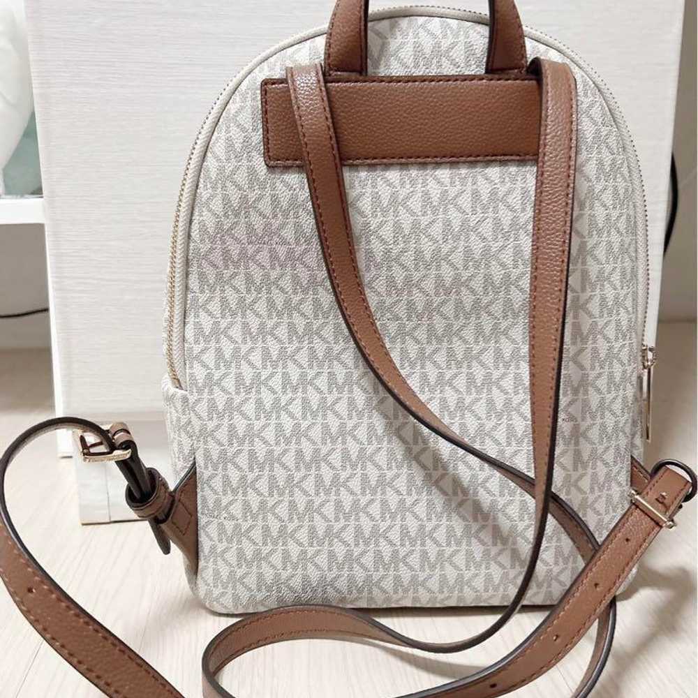 MICHEAL KORS Michael Kors Backpack White. - image 2