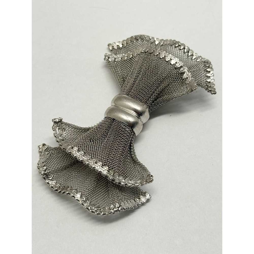 Vintage Vintage silver mesh bow brooch pin - image 1