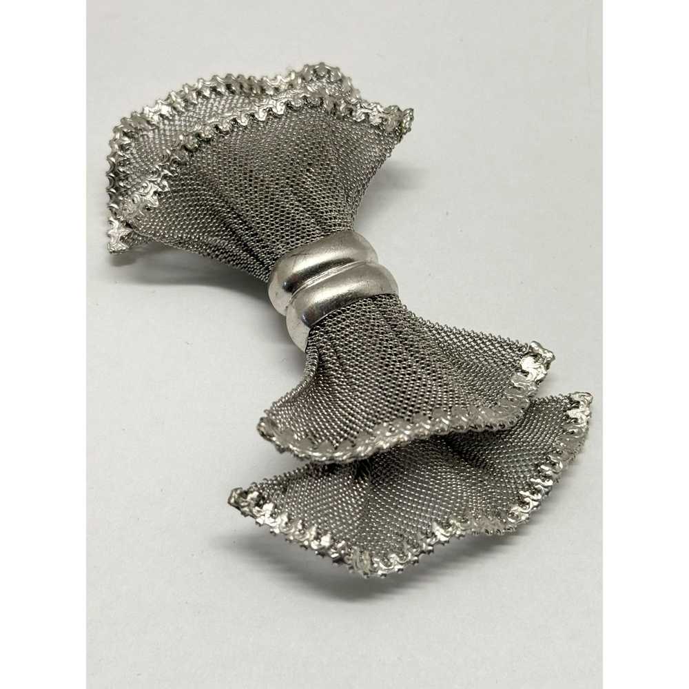 Vintage Vintage silver mesh bow brooch pin - image 3